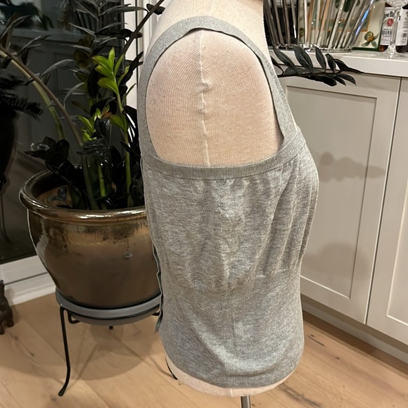 EUC Maxmara Sportmax Soft grey sleeveless sweater buttons in back. - Picture 2 of 7